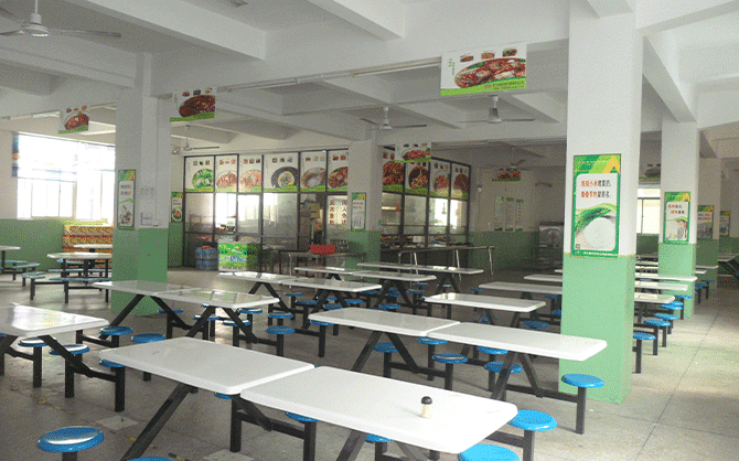 臨泉味萊客餐飲公司承包臨泉當(dāng)?shù)仄髽I(yè)食堂環(huán)境圖片